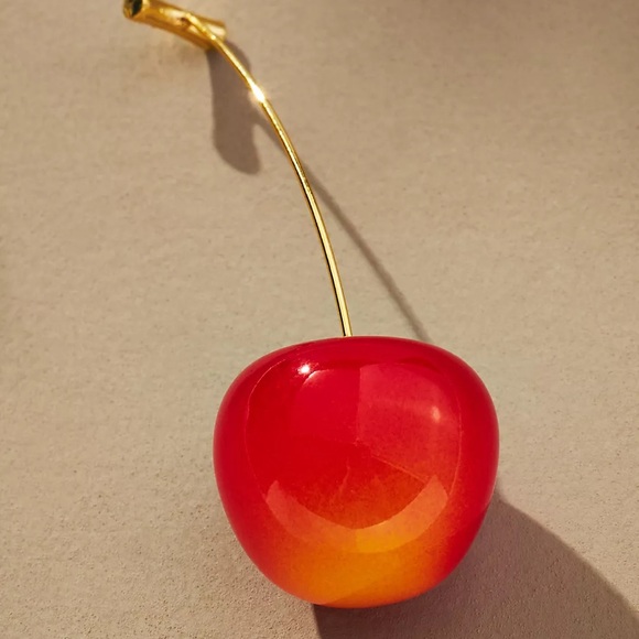 Cherry And Stem Earrings - translucent light red ✨🍒 - Picture 2 of 3